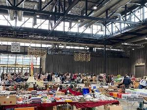 Riesenflohmarkt in der Messehalle Freiburg